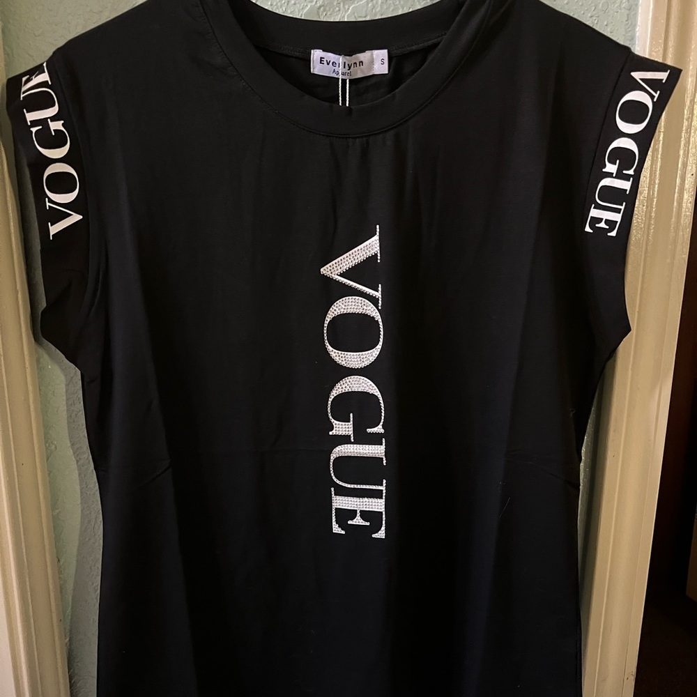 Vogue top